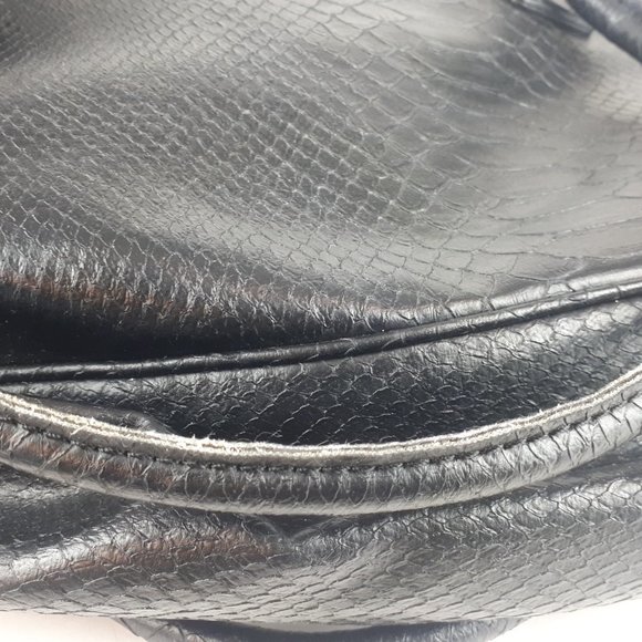 Guess Los Angeles faux reptile print leather handbag - Picture 8 of 9